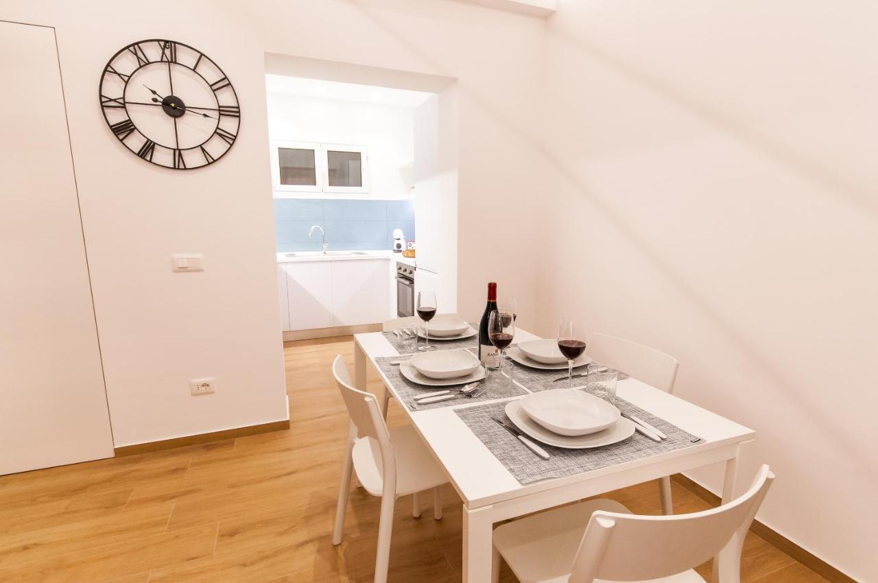 White Home Кастелламмаре-дель-Гольфо Екстер'єр фото