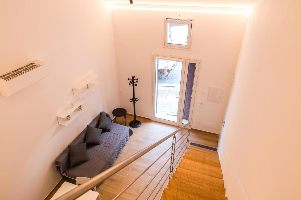White Home Кастелламмаре-дель-Гольфо Екстер'єр фото